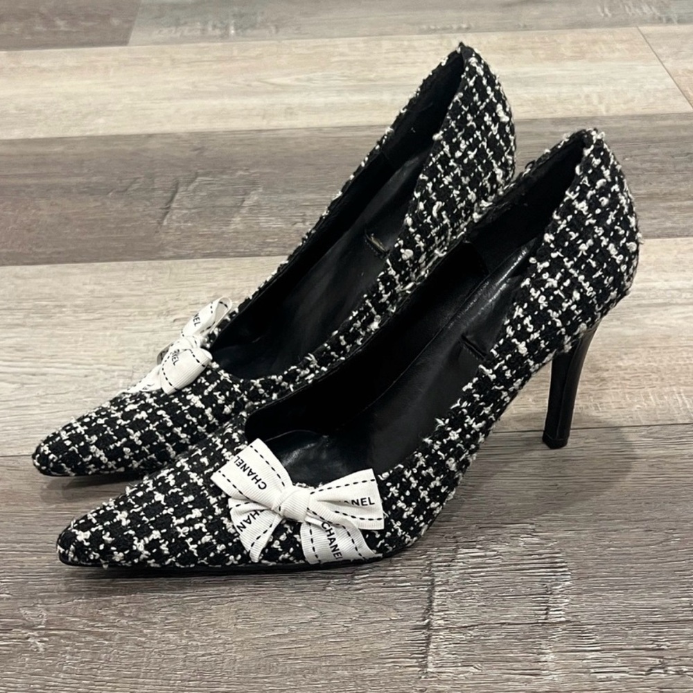 Black White Tweed Bow Pointed Toe Stiletto Heels Parisian Chic Pumps🖤